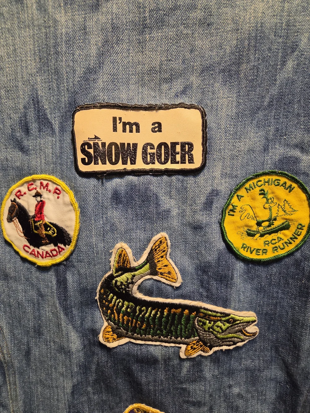 Vintage 70s Denim Vest With 11 Patches Masons Outdoor Hunting Fishing Large